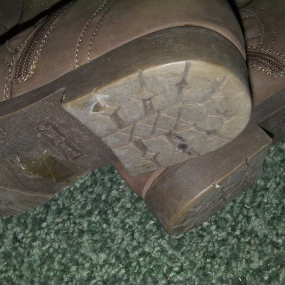 Nature Breeze size 8.5 Boots - Picture 2 of 2